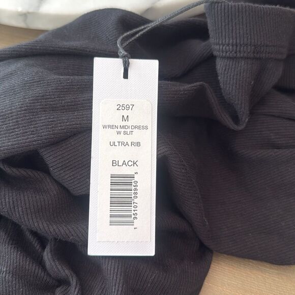 NWT Michael Stars Wren Ribbed Midi Dress
Medium-Y5
Large-Y10
XL-Y11 - Picture 5 of 5